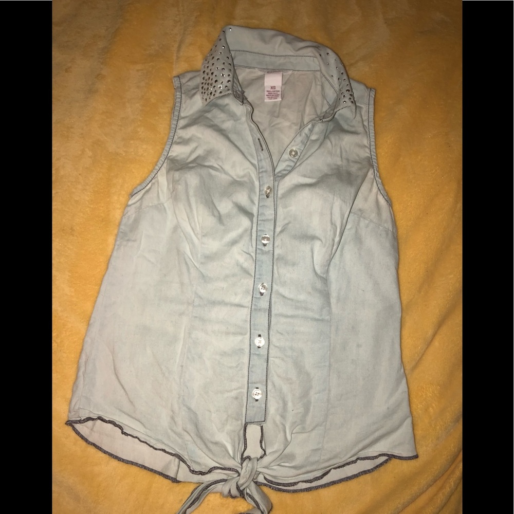 Cute little light jean blouse
